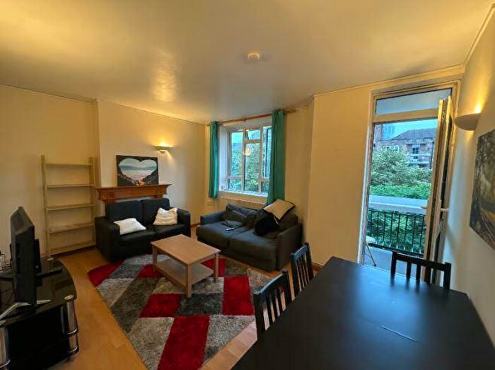 4 Bedroom Flat To Rent In Vauxhall Street, London, SE11