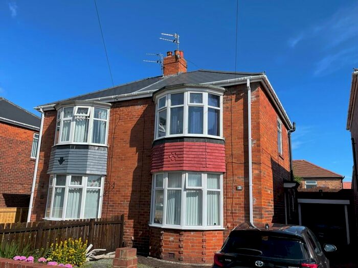 2 Bedroom Semi-Detached House To Rent In Calderdale Avenue, Newcastle Upon Tyne, NE6