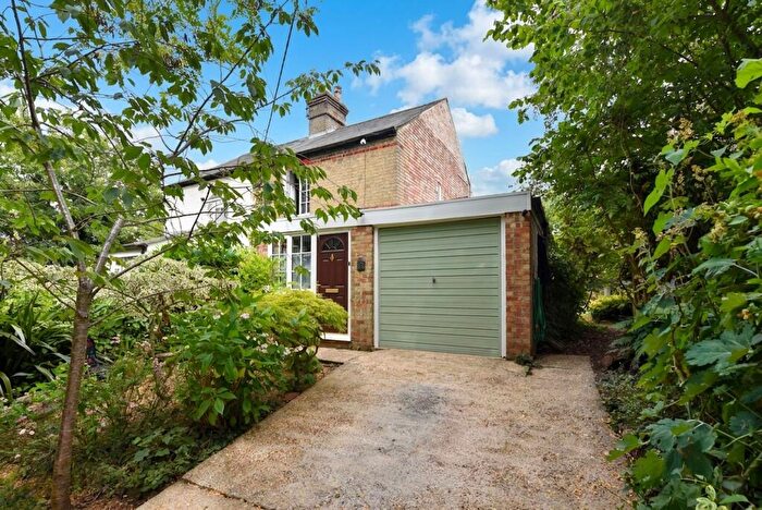 2 Bedroom Semi-Detached House For Sale In Fieldings Place, Graveley, PE19