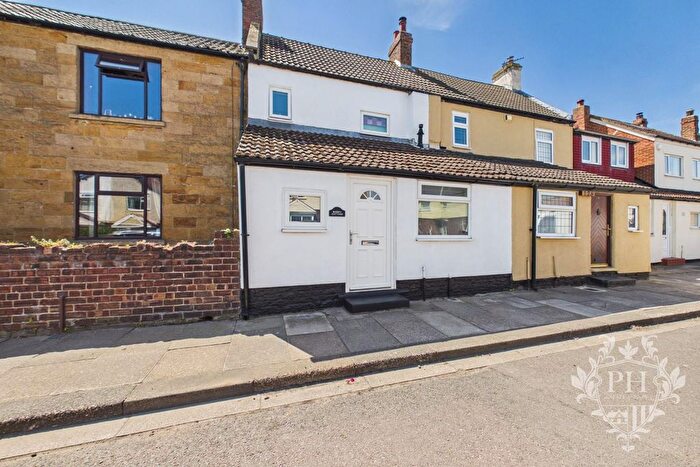 2 Bedroom Terraced House For Sale In High Street West, Redcar, TS10