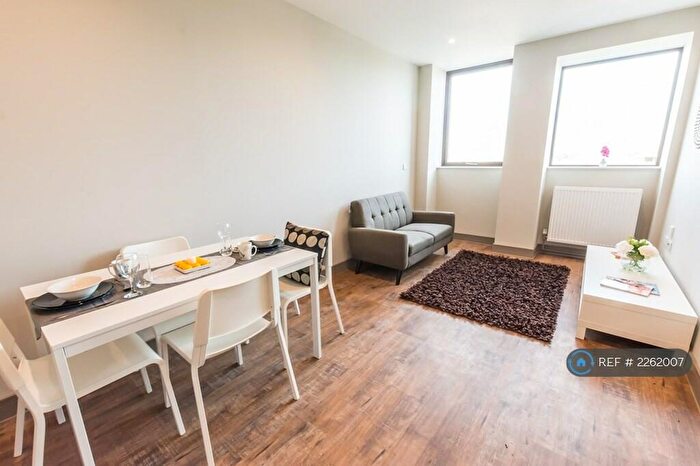 1 Bedroom Flat To Rent In Week Street, Maidstone, ME14