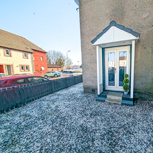 3 Bedroom Maisonette For Sale In Parterre, Irvine, KA12