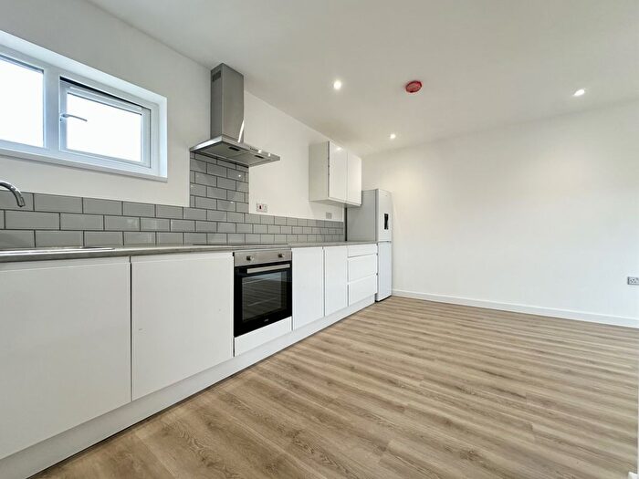 2 Bedroom Flat To Rent In Worsley Bridge Road, Sydenham, SE26