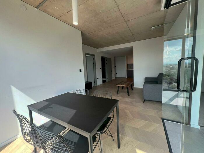 2 Bedroom Apartment To Rent In F Spinners Way, Castlefield, Manchester, M15