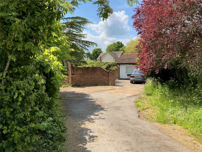3 Bedroom Bungalow For Sale In Effingham Common, Effingham, Leatherhead, Surrey, KT24