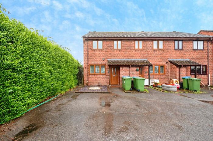 3 Bedroom End Of Terrace House For Sale In Kathleen Road, Southampton, SO19