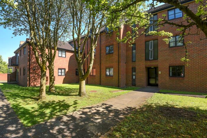 2 Bedroom Apartment To Rent In Summertown, Oxford, OX2