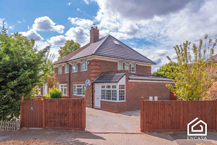 3 Bedroom Semi Detached House For Sale In Hilderstone Road, Yardley, B25