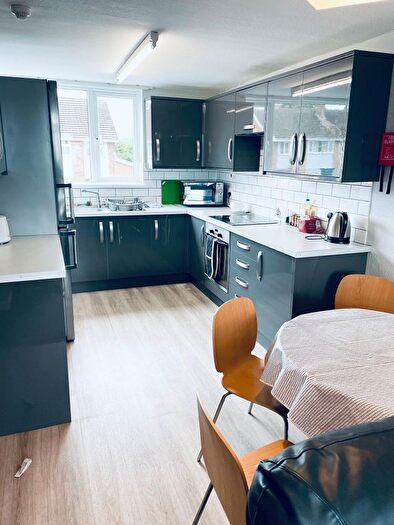 6 Bedroom Semi Detached House To Rent In Arle Gardens, Cheltenham, GL51