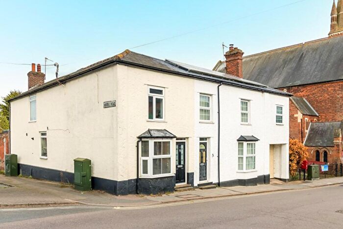3 Bedroom Semi-Detached House For Sale In Hamlet Road, Haverhill, Suffolk, CB9