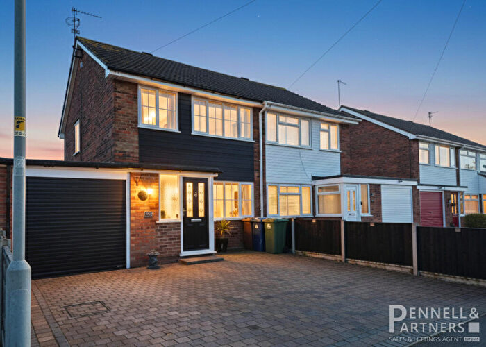 3 Bedroom Semi Detached House For Sale In Grounds Way, Whittlesey, Peterborough, PE7