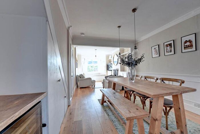 4 Bedroom Semi-Detached House For Sale In Reading Road, Henley-On-Thames, RG9