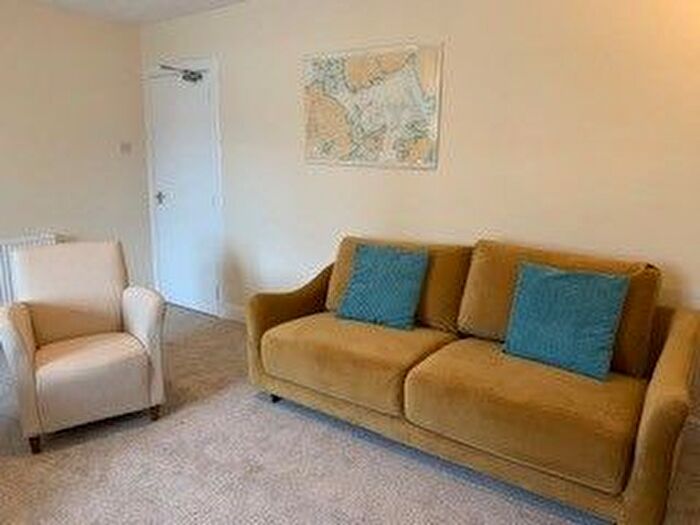 3 Bedroom Flat To Rent In King Street, City Centre, Aberdeen, AB24