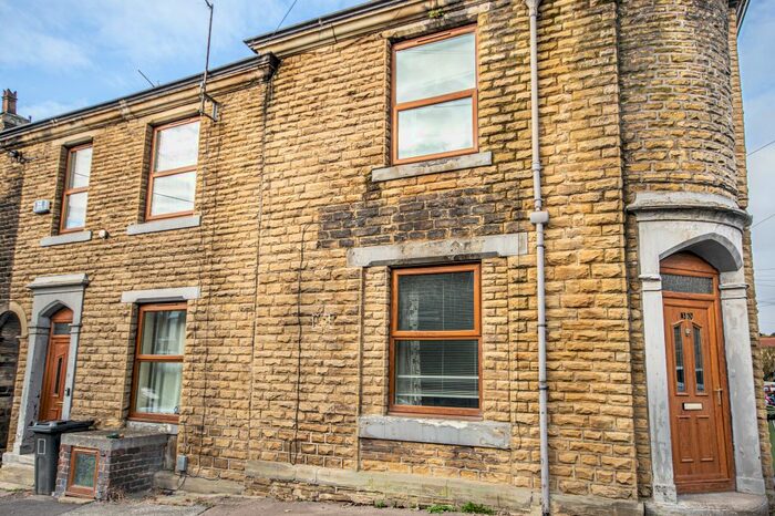 2 Bedroom Terraced House To Rent In Trevelyan Street, Moldgreen, Huddersfield HD5