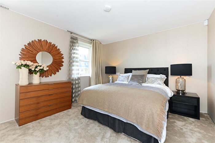 3 Bedroom Flat To Rent In Boydell Court, St Johns Wood, NW8