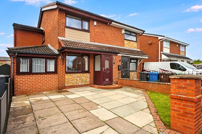 3 Bedroom Semi Detached House For Sale In Silverdale Road, Orrell, WN5
