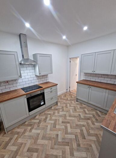 3 Bedroom Terraced House To Rent In Brynhyfryd Street, Tonypandy, CF40