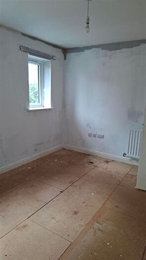 2 Bedroom Flat To Rent In Wimbourne Drive, Manchester, M22