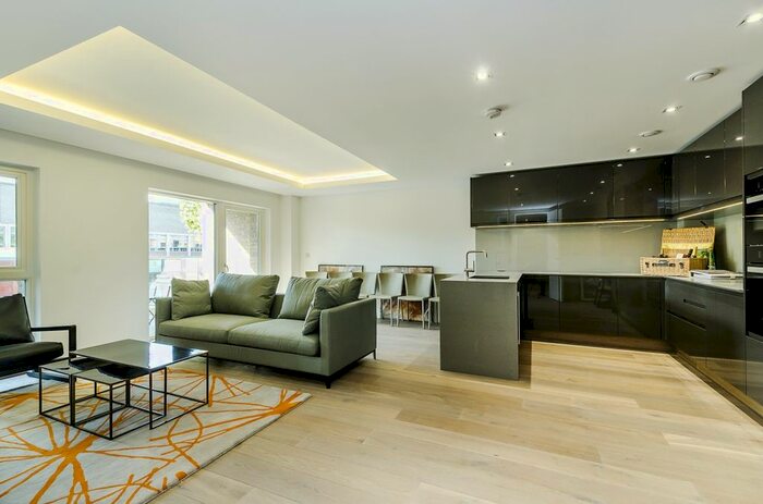 2 Bedroom Flat To Rent In Farm Lane, London, SW6