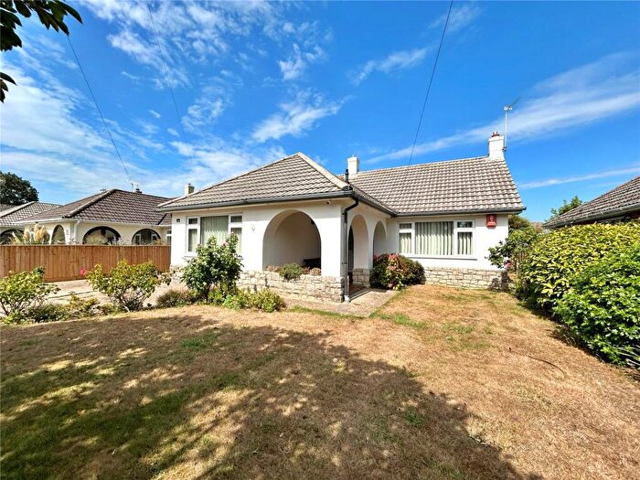 2 Bedroom Bungalow For Sale In Woodfield Gardens, Highcliffe, Christchurch, Dorset, BH23