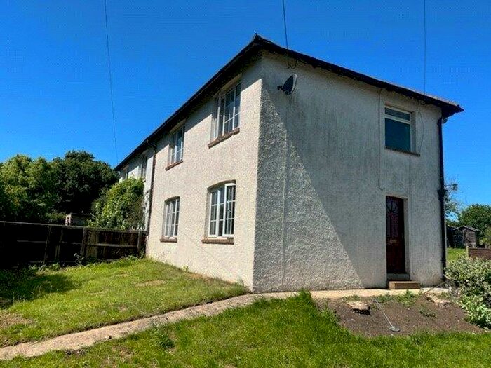 3 Bedroom Semi-Detached House To Rent In Alston, Axminster, EX13