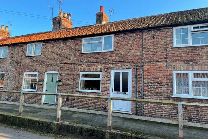 2 Bedroom Property To Rent In Sledgate, Malton, YO17