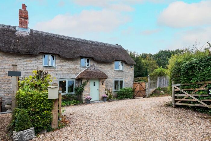 3 Bedroom Cottage For Sale In Primrose Hill, Charlton Mackrell, Somerton, TA11