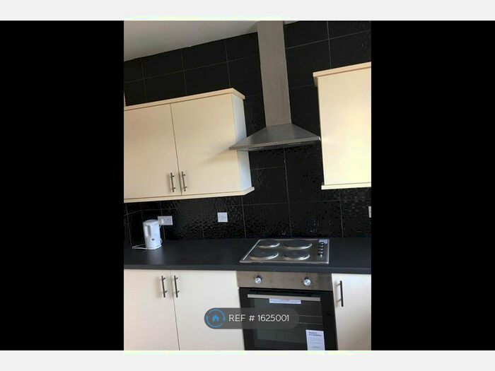 3 Bedroom Terraced House To Rent In Molineaux Road, Sheffield, S5