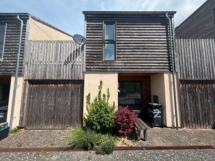 2 Bedroom Town House To Rent In Torlon Grove, Street, BA16