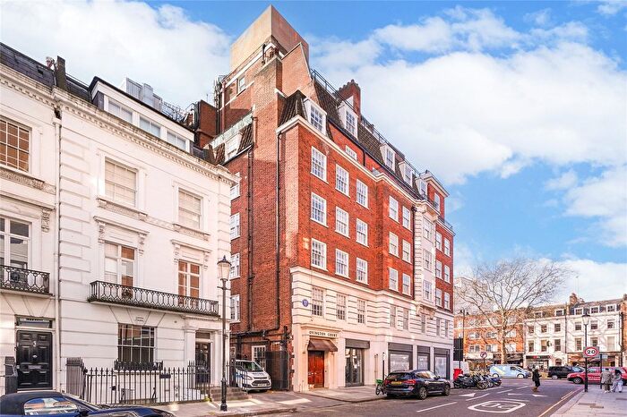 1 Bedroom Flat To Rent In Ovington Court, - Brompton Road, Knightsbridge, London, SW3