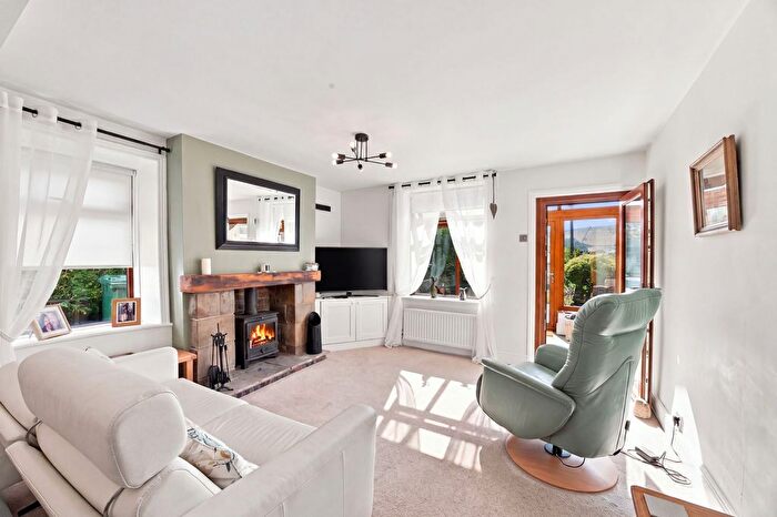 2 Bedroom End Of Terrace House For Sale In Primrose Cottages, Rossendale, BB4