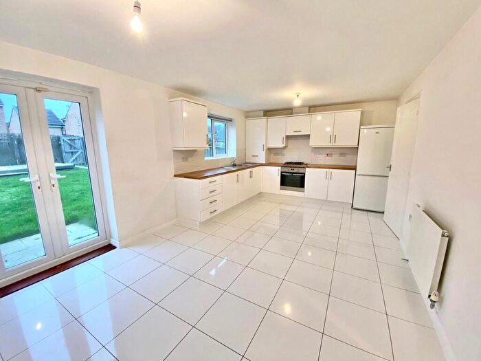 4 Bedroom House To Rent In Dean Lane, Spennymoor, DL16