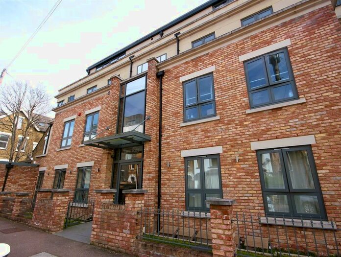 3 Bedroom Flat To Rent In Button Lodge, Stainforth Road, Walthamstow, E17