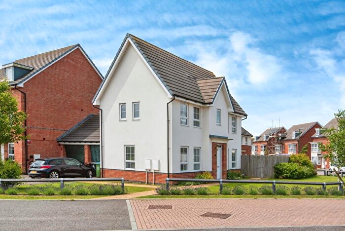 3 Bedroom Detached House For Sale In Millard Grove, Littlehampton, West Sussex, BN17