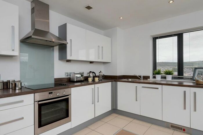 1 Bedroom Flat To Rent In St. James Court West, Accrington, BB5