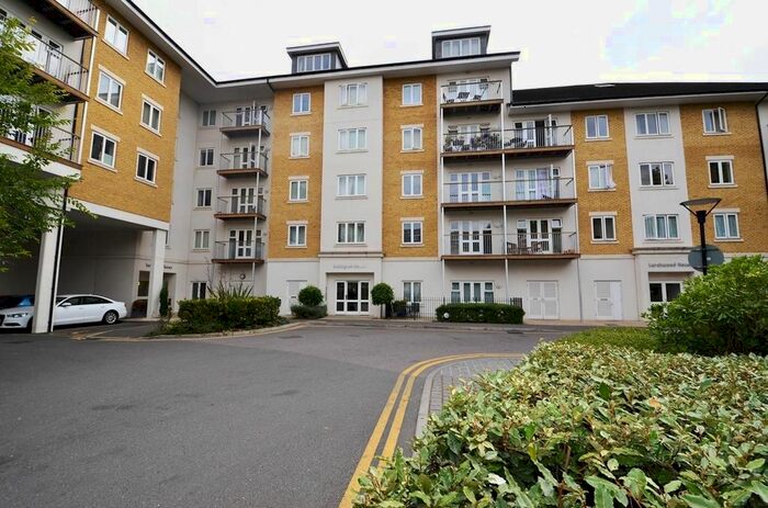 1 Bedroom Flat To Rent In Lexington House, Park Lodge Avenue, West Drayton, UB7
