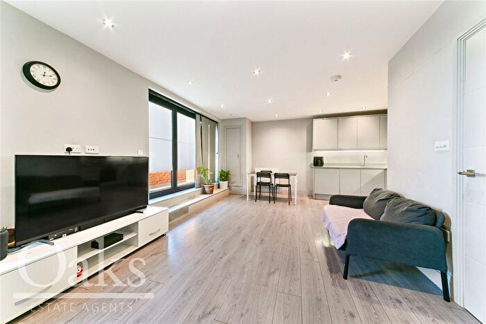 2 Bedroom Flat To Rent In Tavistock Road, Croydon, CR0