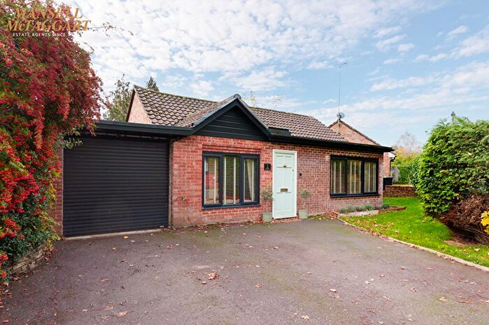 3 Bedroom Detached Bungalow For Sale In Dale Avenue, Hassocks, BN6