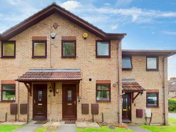 2 Bedroom Terraced House To Rent In Elmhurst Close, High Wycombe, HP13