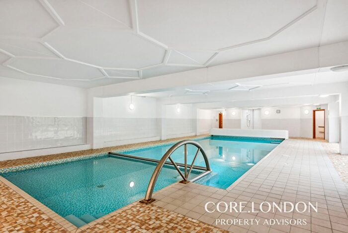 2 Bedroom Flat To Rent In Hillcrest Height, Ealing, W5