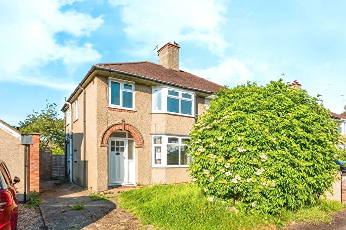 3 Bedroom Semi-Detached House For Sale In Hugh Allen Crescent, Marston, Oxford, Oxfordshire, OX3