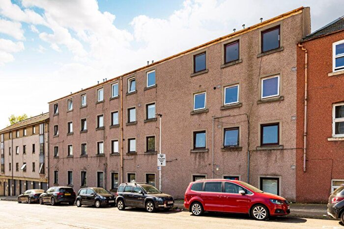 1 Bedroom Flat For Sale In / Abbey Lane, Edinburgh, EH8
