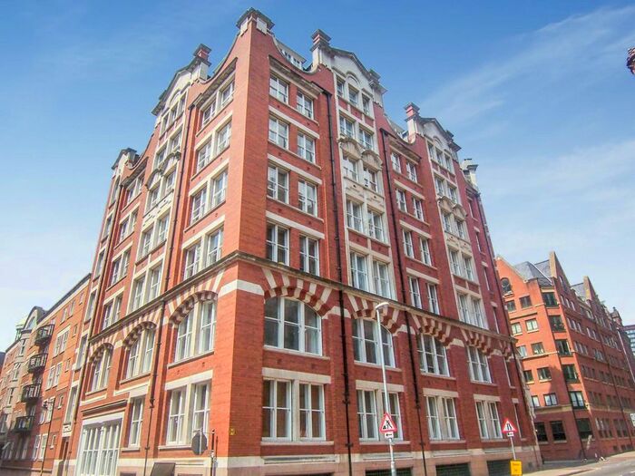 1 Bedroom Flat To Rent In Velvet Court, Granby Row, Manchester, M1