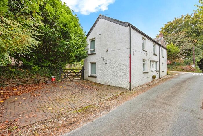 3 Bedroom Semi-Detached House For Sale In Horningtops, Liskeard, Cornwall, PL14