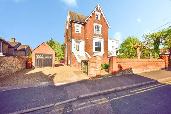 5 Bedroom Detached House For Sale In Lower Fant Road, Maidstone, Kent, ME16