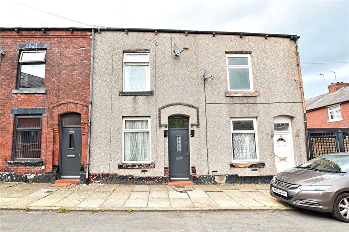 2 Bedroom Terraced House For Sale In Littledale Street, Spotland, Rochdale, OL12