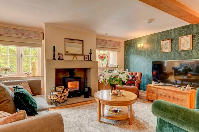 5 Bedroom Detached House For Sale In Aislaby, Whitby, YO21