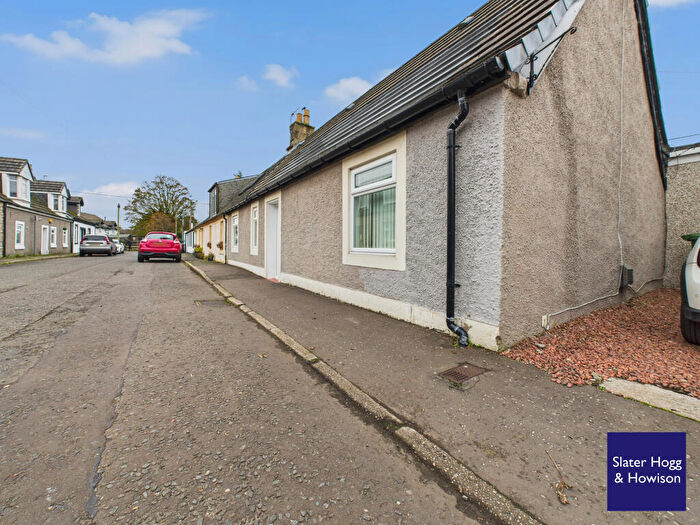 3 Bedroom House To Rent In New Road, Chapelton, ML10