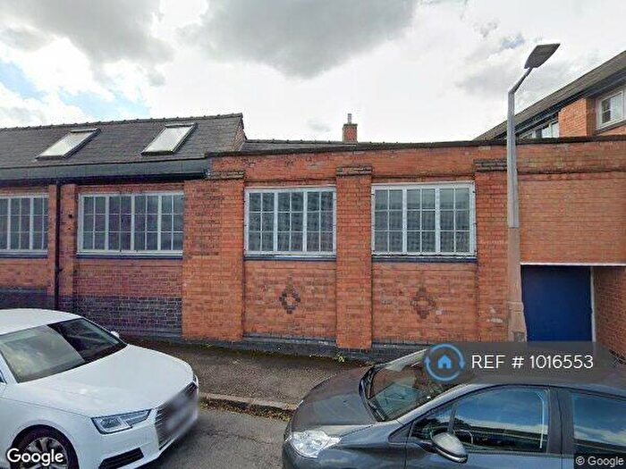 2 Bedroom Flat To Rent In Redwood Court, Wigston, LE18