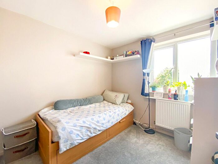 2 Bedroom Apartment To Rent In Spareacre Lane, Eynsham, Witney, Oxfordshire, OX29